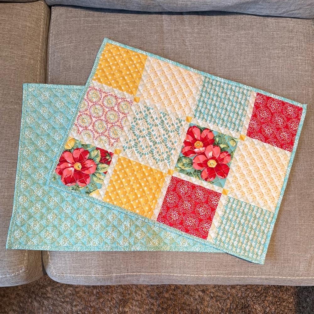 Pioneer woman placemats!